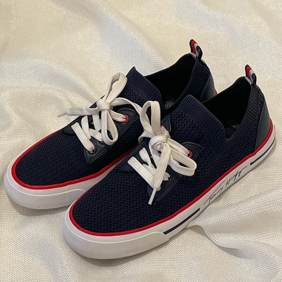 tommy hilfiger sneakers - Picture 2 of 3